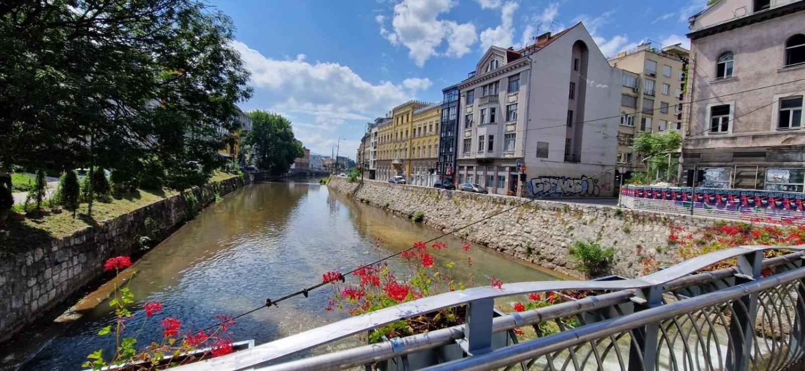 Lara Apartment Sarajevo Exterior photo